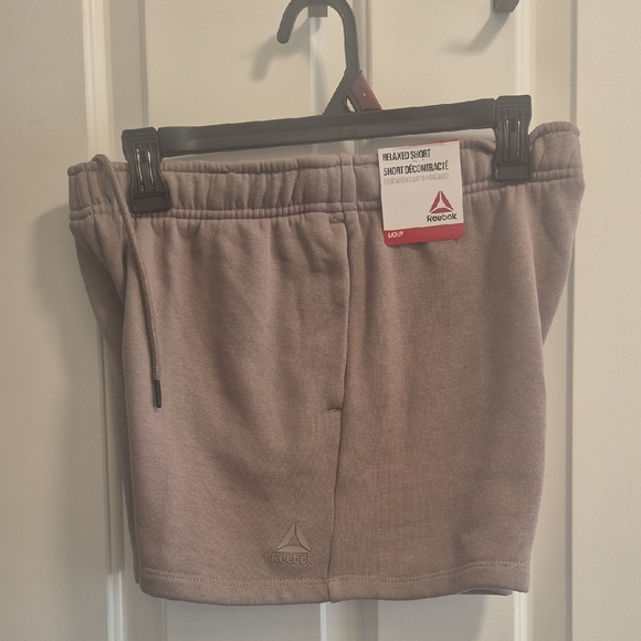 Reebok Pants - Reebok Relaxed Fit Shorts in Brown New Womens S